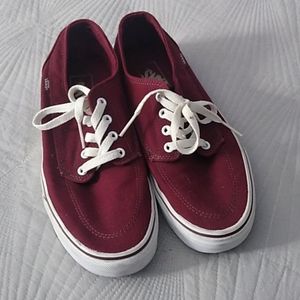 Vans Mens Size 9 Burgundy Skateboarding Shoes